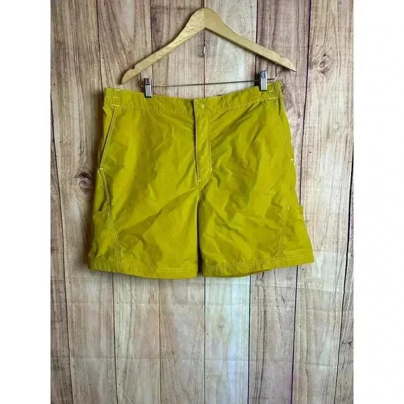 Adidas Men's Utility Skateboarding Shorts Yellow Size L New Read Description - Picture 1 of 10